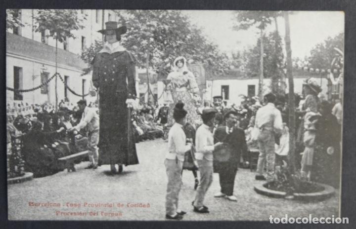 Postales: Postal original-Barcelona, casa provincial de caridad. Procesi&oacute;n al Corpus