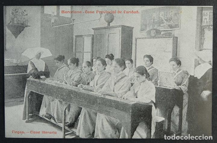 Postales: Postal original-Barcelona, casa provincial de caridad. Ciegos, clase literar&iacute;a