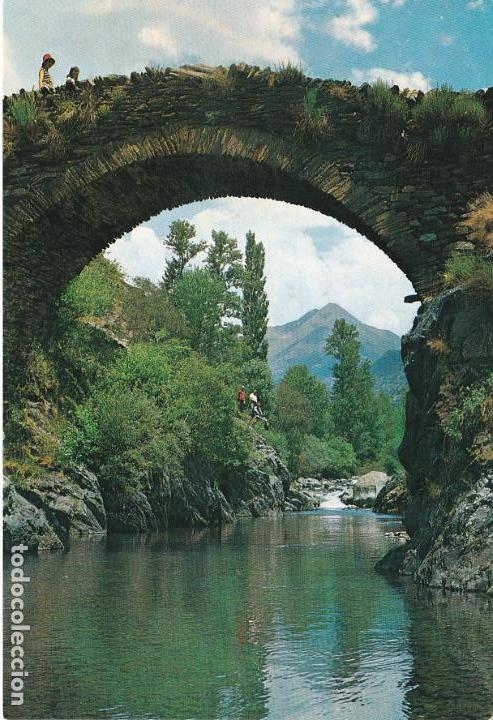 Postales: pirineos de lerida, el pallars, lladros, puente primitivo sobre rio cardos, hostal del lago selles
