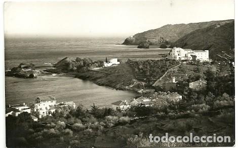 Cartoline: ANTIGUA POSTAL 25 CADAQUES COSTA BRAVA ELS PITXOTS I ROCAMAR FOTO J UBACH ESCRITA 1956