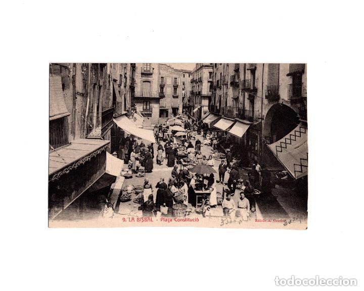 Postales: LA BISBAL.- PLAZA DE LA CONSTITUCI&Oacute;N. - Foto 1