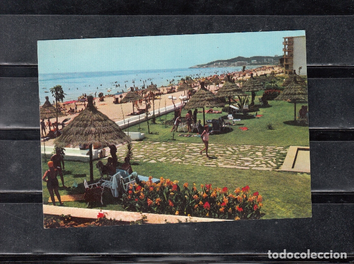 Postales: SALOU.- 102. PORTA DE MAR DE LA PLAYA DE LA PINEDA
