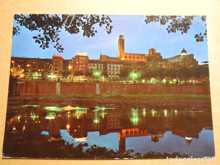 Postales: Lerida. Vista nocturna. R&iacute;o Segre Al fondo, la Seo antigua. 533 CYP Sin circular