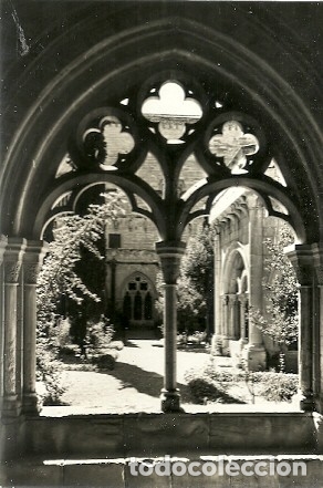 Cartoline: ANTIGUA POSTAL REAL MONASTERIO DE POBLET CALADOS DEL CLAUSTRO GOTICO S XIII