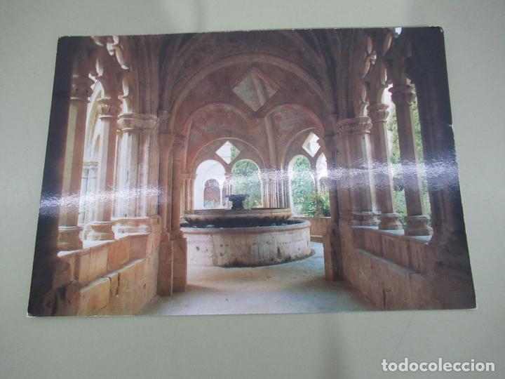 Postales: Monasterio de Poblet - Surtidor del templete en el claustro - S/C - Foto 1