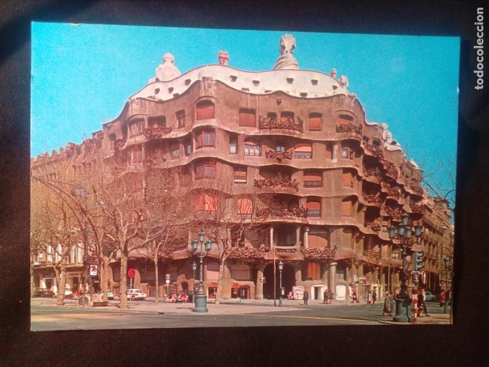 Postales: Postal Barcelona La Pedrera sin circular - Foto 1