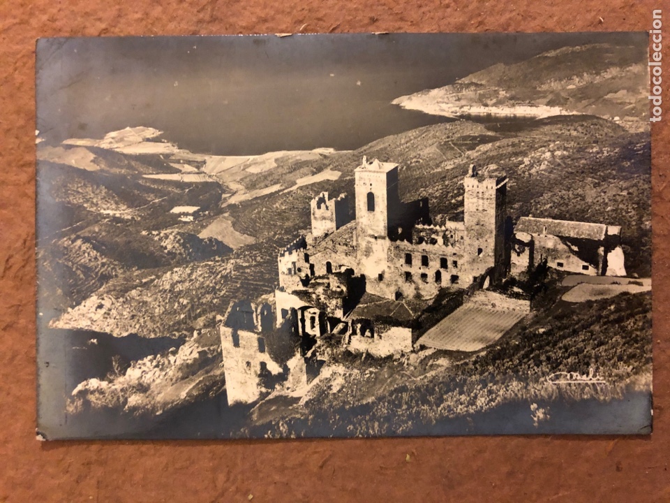 Postales: COSTA BRAVA, MONASTERIO DE SAN PEDRO DE RODA. POSTAL CIRCULADA EN 1957. FOTOS MELI N&deg; 2.