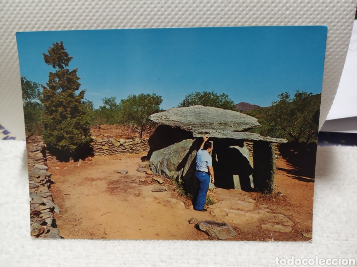 Postales: Dolmen, Rosas - Foto 1