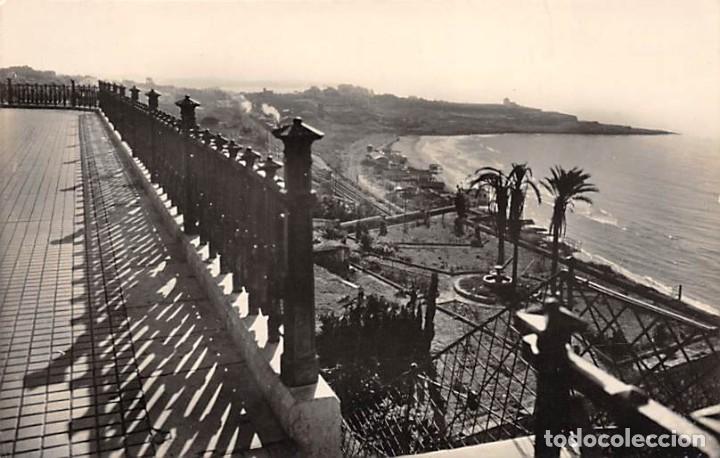 Postales: TARRAGONA.- PLAYA. VISTA DESDE BALC&Oacute;N DEL MEDITERR&Aacute;NEO