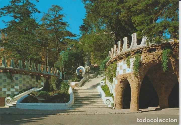 Postales: (0135) BARCELONA. PARQUE GUELL. GAUDI ... SIN CIRCULAR - Foto 1
