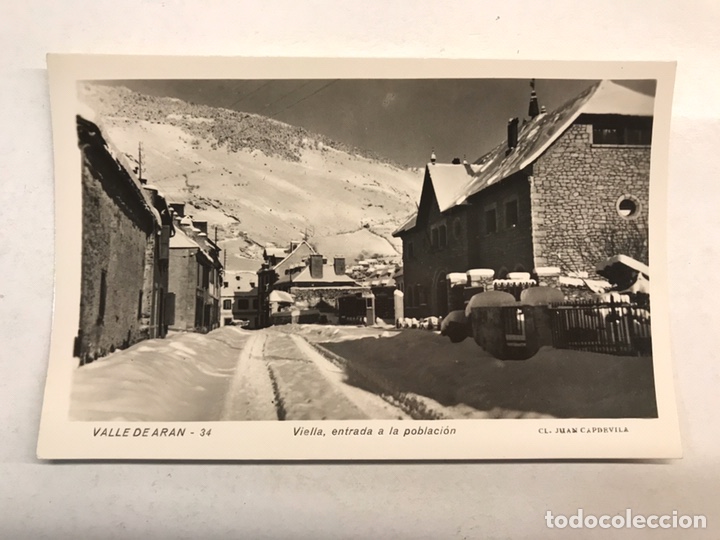 Postales: VALLE DE ARAN (Lerida) Postal No.34, VIELLA. Entrada a la poblaci&oacute;n, Edita: Juan Capdevila (h.1960?)
