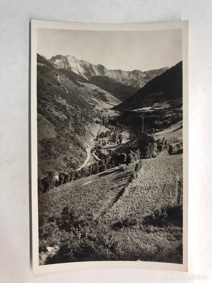 Postales: VALLE DE ARAN (Lerida) Postal, Acceso al Puente de Viella. Edita: Zerkowitz (h.1950?)