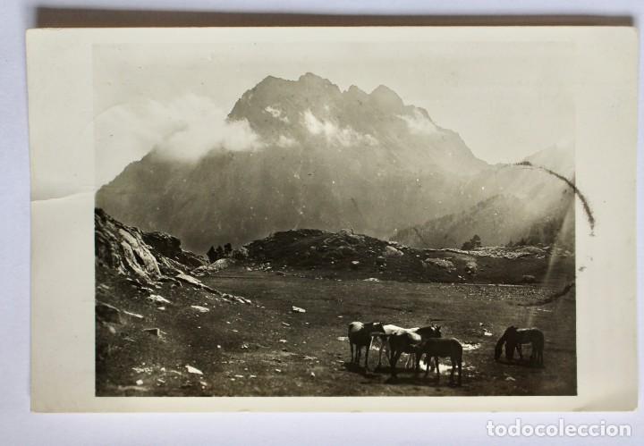 Postales: POSTAL VALLE DE AR&Aacute;N - LERIDA- MONTART&Uacute; D'ARAN AL AMANECER- CIRCULADA 1944
