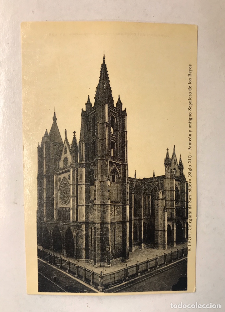 Postales: LEON. Postal No.9. Colegiata de San Isidoro (siglo XII) Pante&oacute;n y antiguo sepulcro de los Reyes