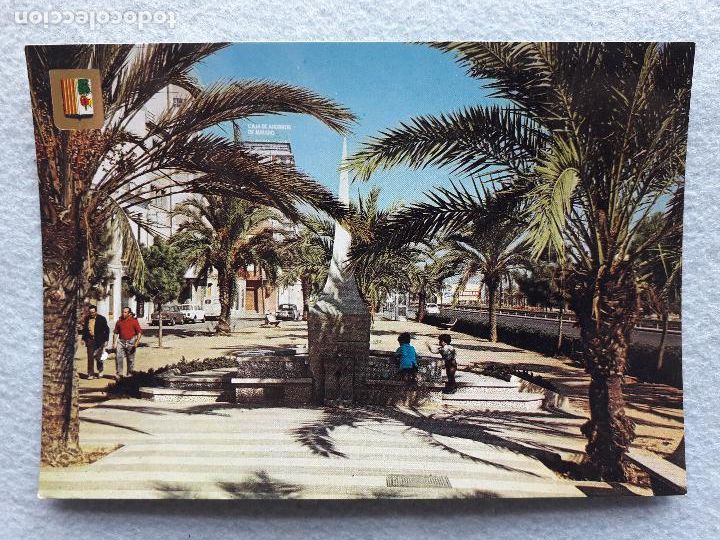 Postales: Matar&oacute;. Costa Dorada. El Paseo. - Foto 1