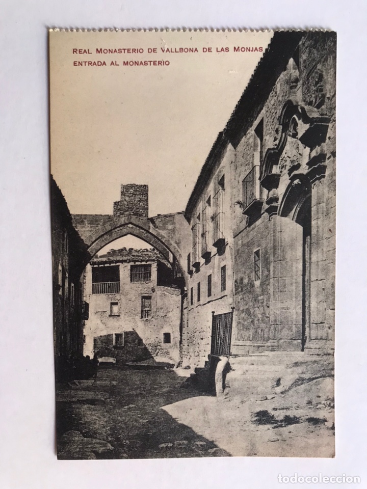 Postales: LERIDA Postal, Real Monasterio de Vallbona de las Monjas. Entrada al Monasterio (h.1920?)