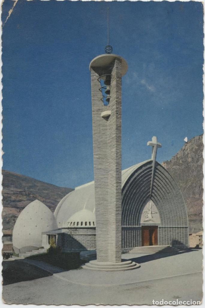 Postales: N&ordm; 5010-PIRINEOS DE L&Eacute;RIDA. Pont de Suert. Iglesia parroquial. Sin circular. Ed. Oficina turismo Pob