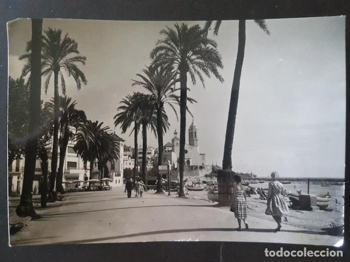Postales: SITGES BARCELONA PASEO DE LA RIBERA Y PUNTA - Foto 1