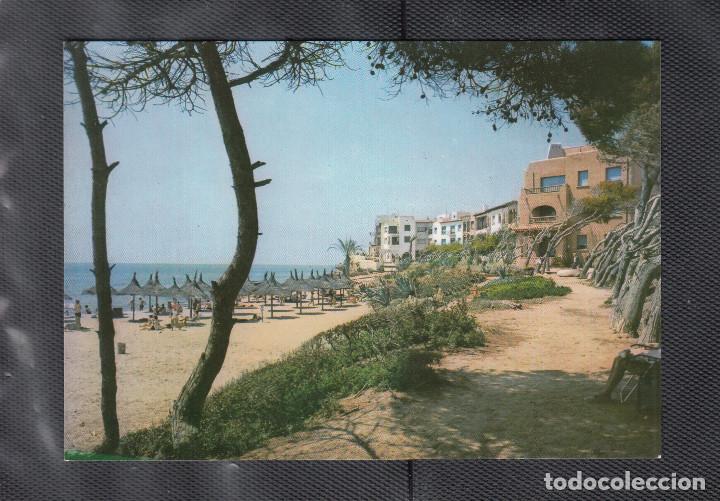 Postales: N&ordm; 30 RODA DE BARA. SOMBRILLAS-PLAYA Y VISTA PASEO DE LA RIBERA