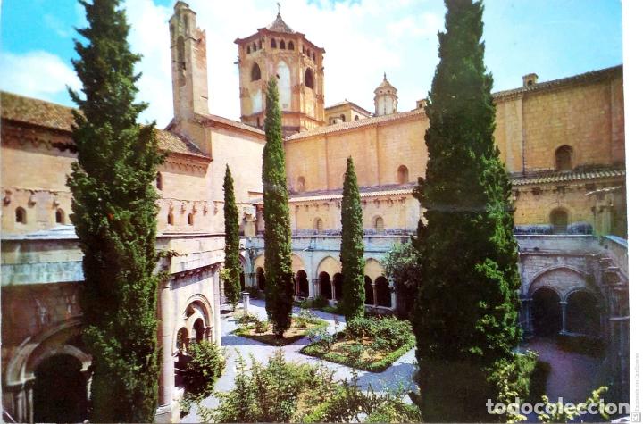 Postales: Real Monasterio de Poblet. 6 El cimborrio desde el jard&iacute;n del claustro. Ed. Ro-Foto. Usada con sello