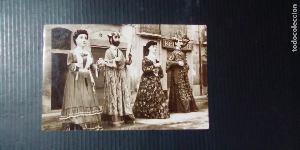Postales: Montbri&oacute; de Tarragona-Los gigantes.