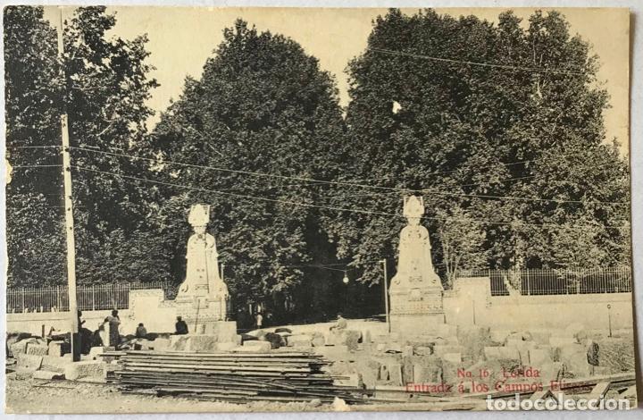 Postales: LERIDA. ENTRADA A LOS CAMPOS ELISEOS. (FOTO. SOL Y BENET).