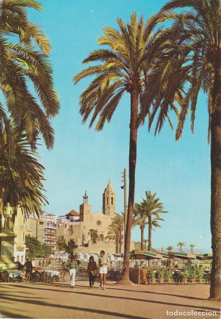 Postales: (509) SITGES. PASEO E IGLESIA - Foto 1