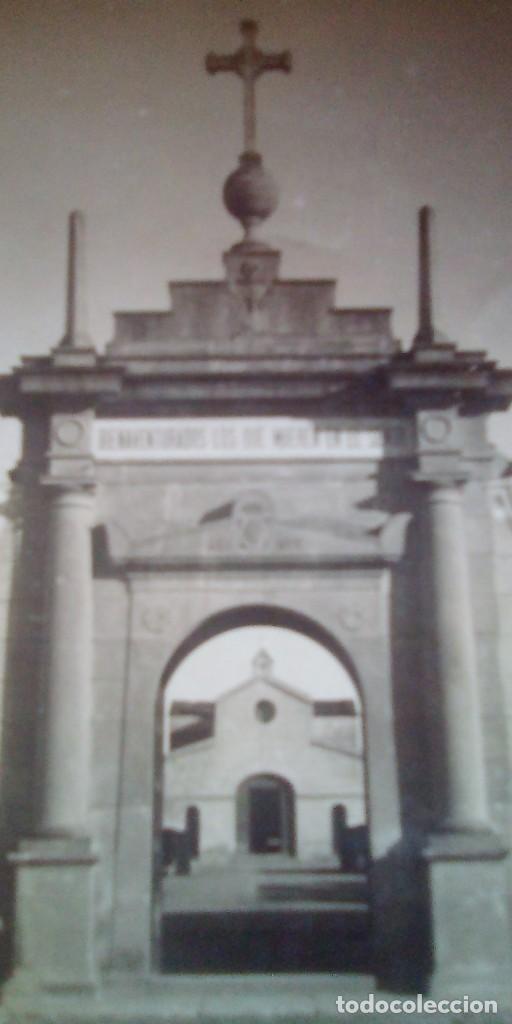 Postales: Entrada al cementiri d  Igualada. - Foto 2