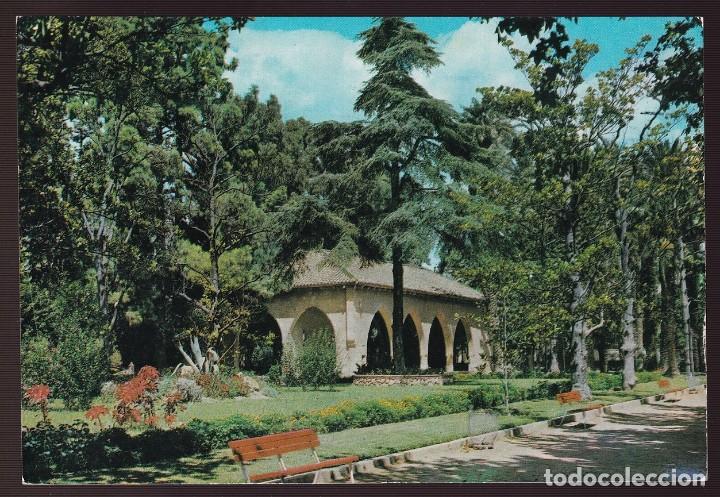 Postkarten: Tortosa. *Lonja en el Parque...* Ed. Fot. Daufi n&ordm; 9. Dep. Legal B. 31457-VIII. Circulada 1979.