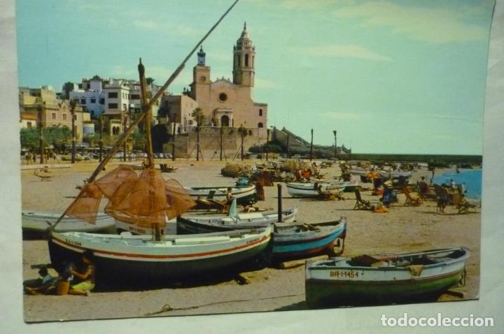 Postales: POSTAL SITGES BARCAS EN LA PLAYA--ESCRITA - Foto 1