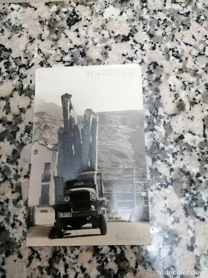 Postales: POSTAL CAMION CARGADO DE TRONCOS MATRICULA DE LERIDA ESCRITA EN LLAVORSI