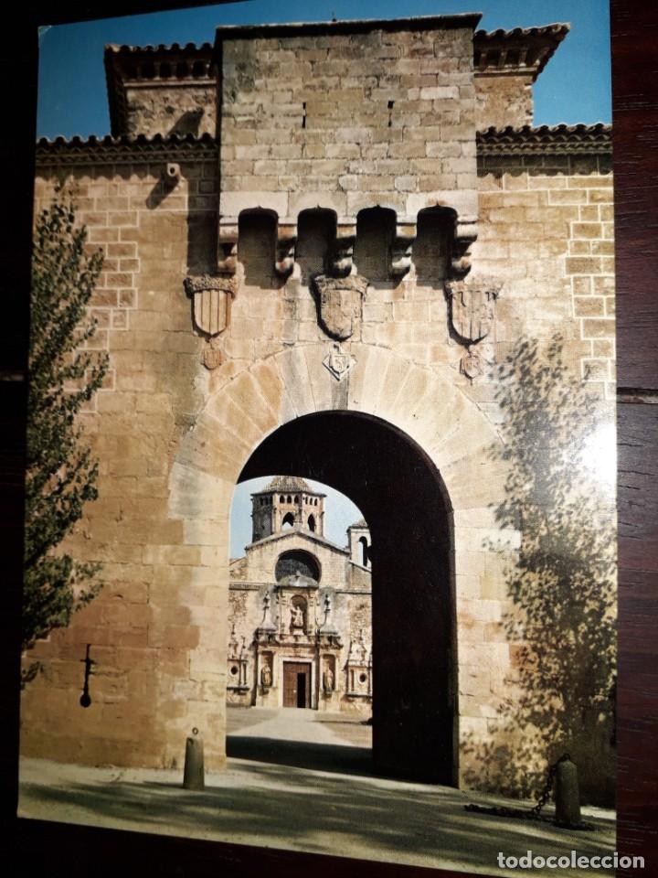 Postales: N&ordm; 40194 POSTAL MONASTERIO DE POBLET PUERTA DORADA