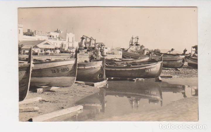 Postales: POSTAL TORREDEMBARRA BARCOS PESQUEROS - Foto 1