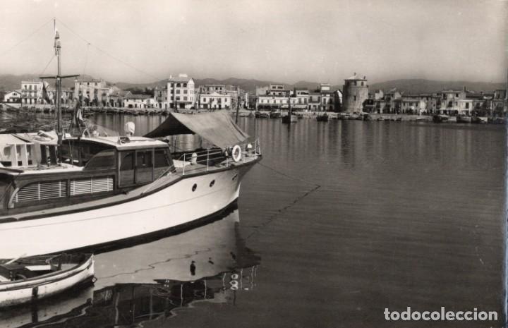 Postales: cambrils. 5 barcas pesqueras. seg&uacute; - Foto 1