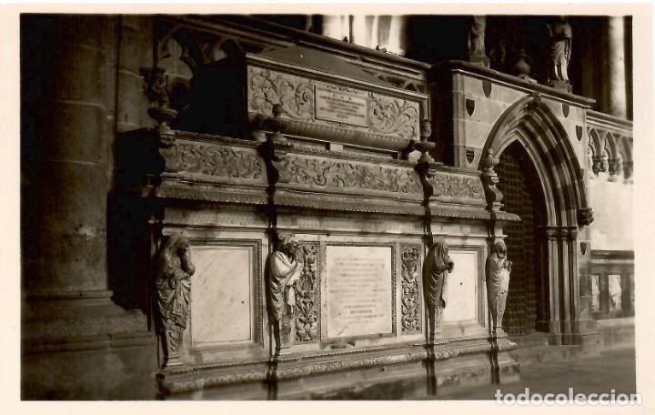 Postales: N&ordm; 8-TARRAGONA. Catedral. Sepulcro del Rey Jaime I. Sin circular. ED. FOTO PLASENCIA