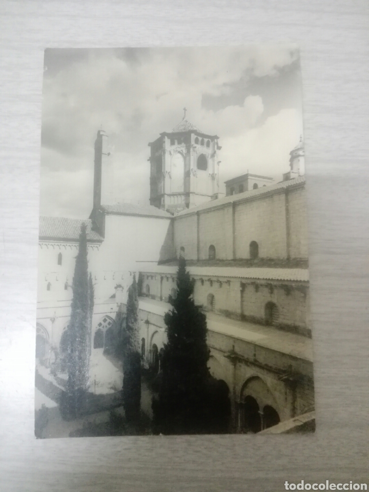 Postales: Postal reall monasterio dde Poblet el cimborrio desde el jard&iacute;n del claustro