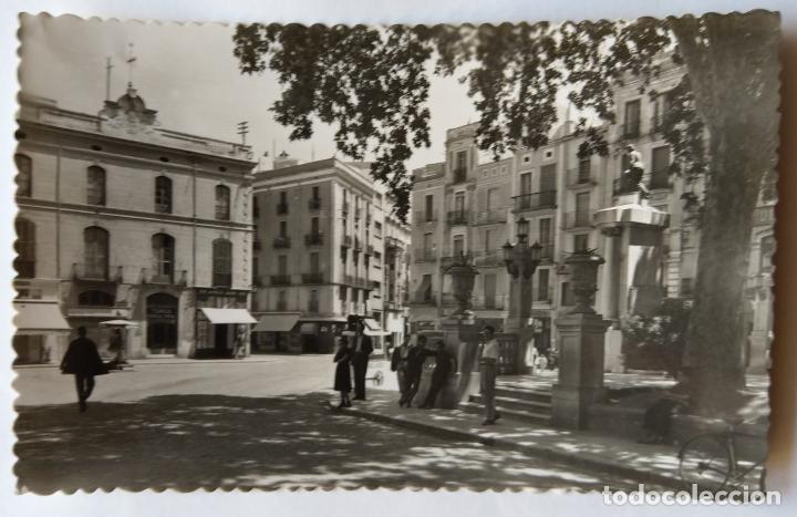 Postales: FIGUERAS RAMBLA LA PLACETA BAJA - Foto 1