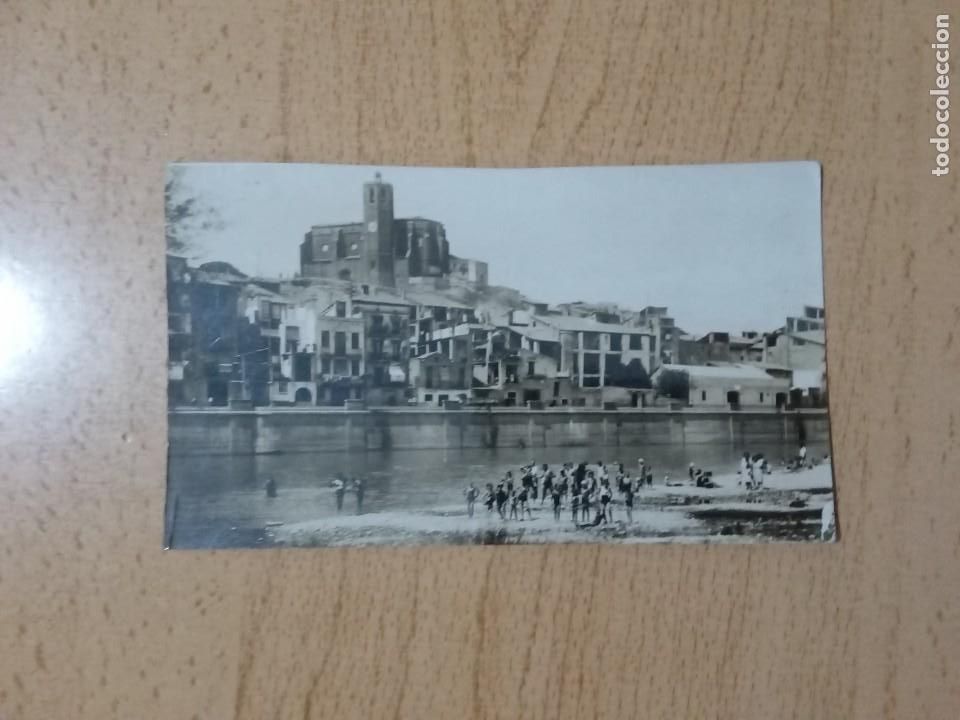 Postales: Berga. Gent al riu. - Foto 1