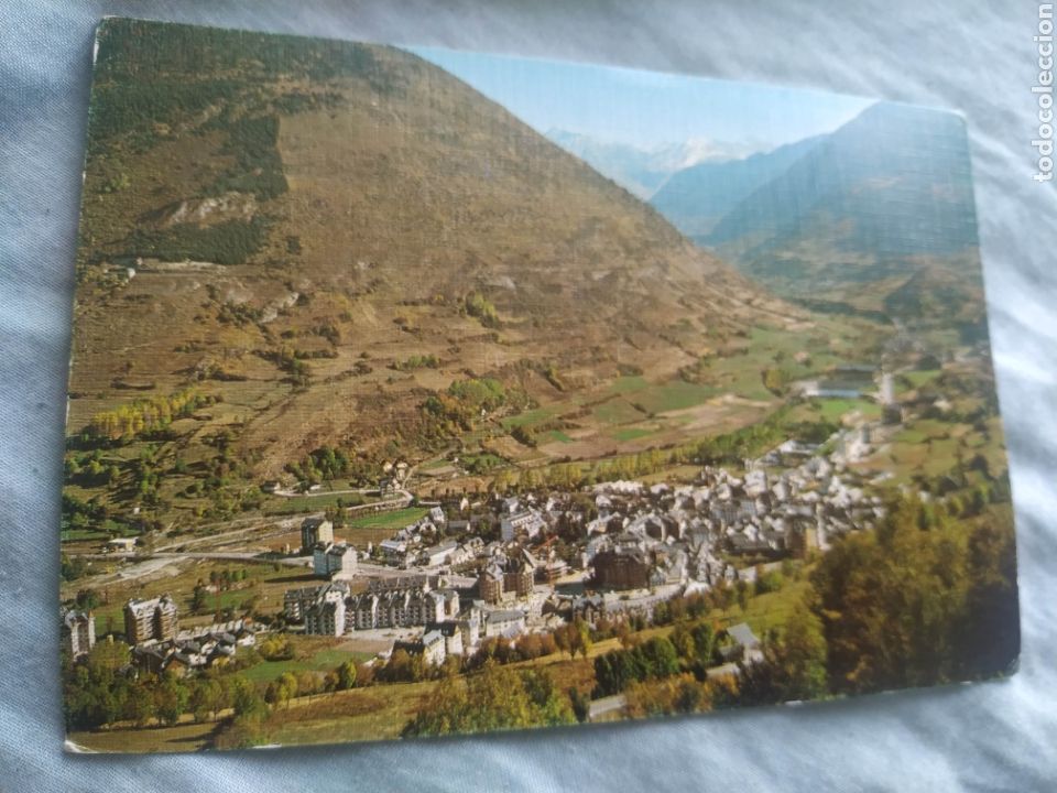 Postales: Hostal Pirineo de Catalunya Vall d'Aran vista de Vielha fondo port de la Bonaigua