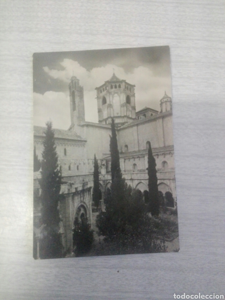 Postales: Postal 810 monasterio de poblet claustro y Torres