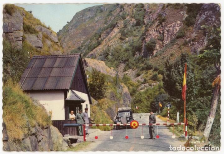 Cartoline: m02554 vall d'aran puesto fronterizo en pont del rei garrabella n&ordm;5050 coche guardias