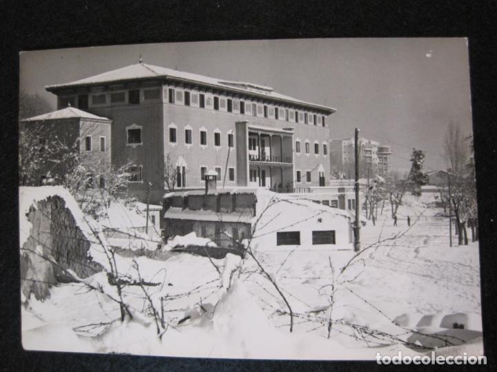 Postales: BERGA-CUARTEL MILITAR-NEVADA-FOTO DESEURAS-POSTAL ANTIGUA-(80.687)
