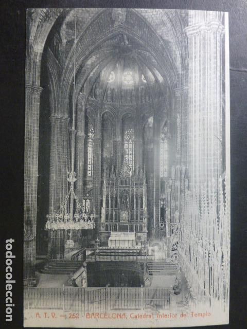Postales: BARCELONA CATEDRAL INTERIOR DEL TEMPLO - Foto 1