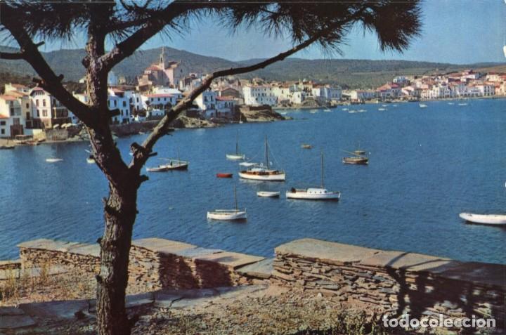 Cartoline: m03350 Cadaques Vista General Soberanas N&ordm;5081