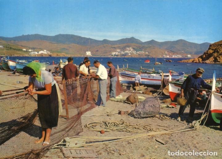 Cartes Postales: m04101 Llan&ccedil;a Remendando Las Redes 1965 Campa&ntilde;a N&ordm;2353