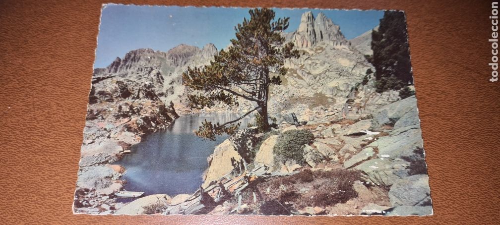 Postales: Preciosa postal de el Pallars. Valle de Espot. Lago y Agulles d'A'mitjes. Sin escribir