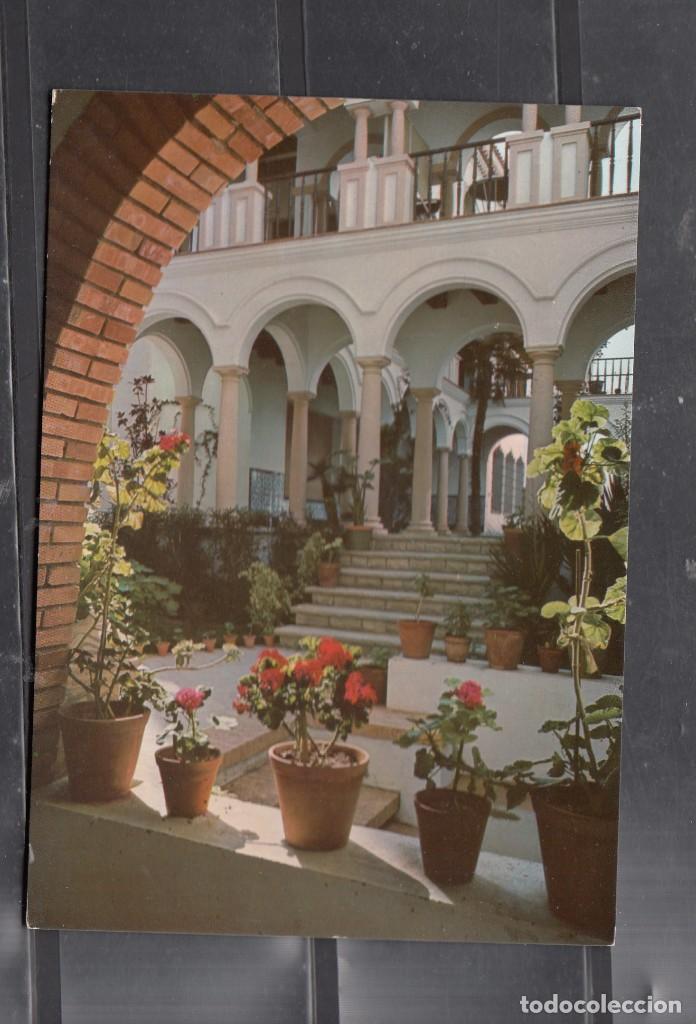 Postales: N&ordm; 19 RODA DE BARA. ROC SAN CAYETANO. ENTRADA AL PATIO ANDALUZ