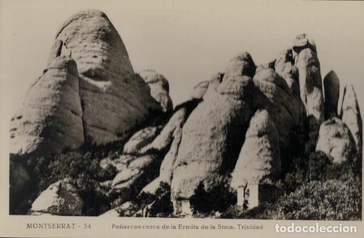 Postales: Montserrat. Pe&ntilde;ascos cerca de la Ermita de la Sant&iacute;sima Trinidad. / Sin circular 1951
