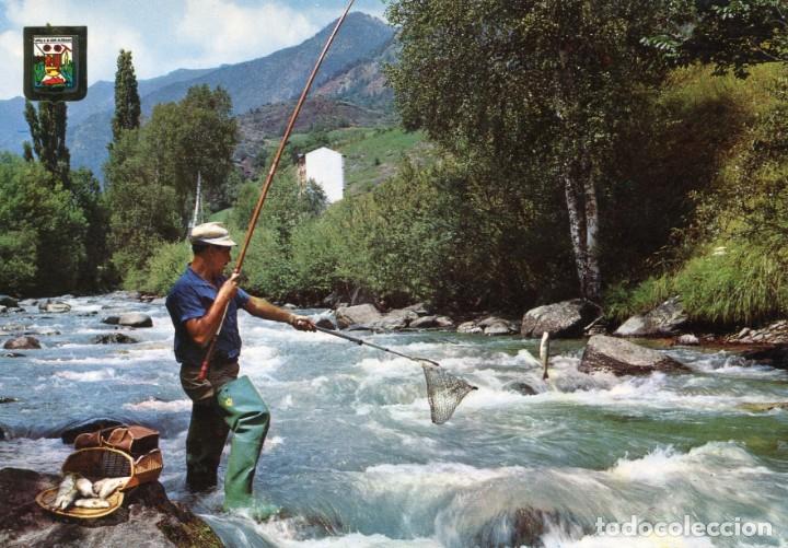 Postais: m06408 Vall D'aran Pescando La Trucha 1964 Escudo De Oro N&ordm;1754