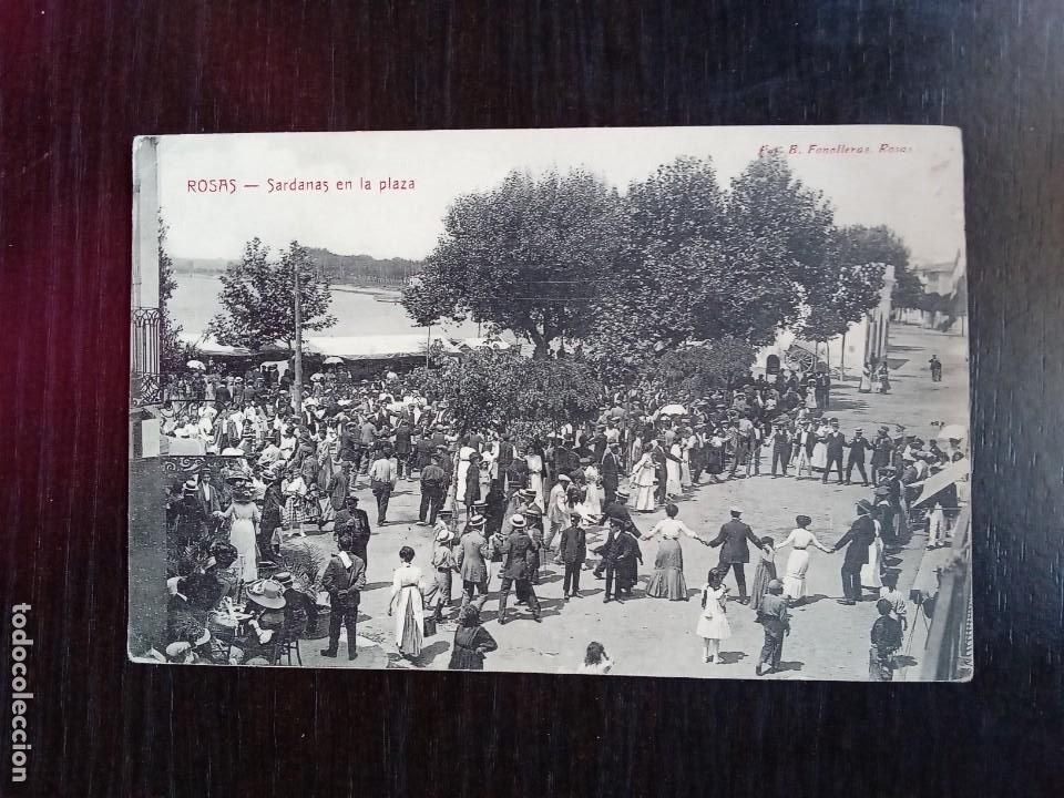 Postales: Rosas.Sardanas en la Plaza. - Foto 1
